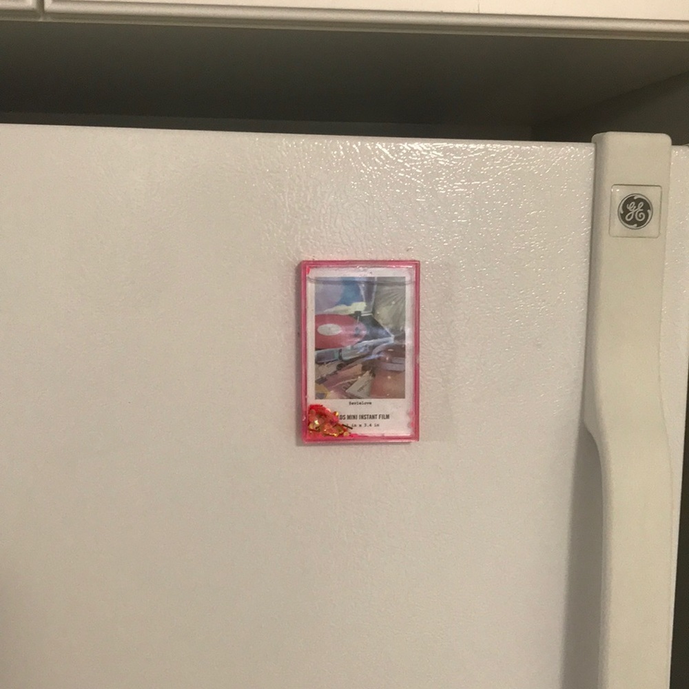 Urban Outfitters Polaroid Frame Magnet